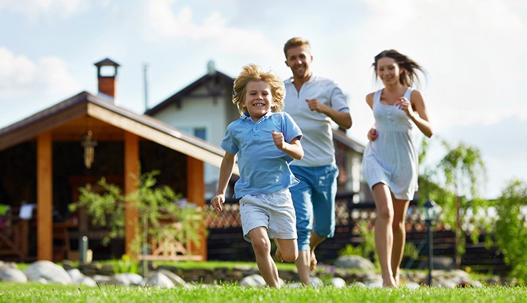 Compare 265+ holiday insurance policies from over 40 travel insurance providers.